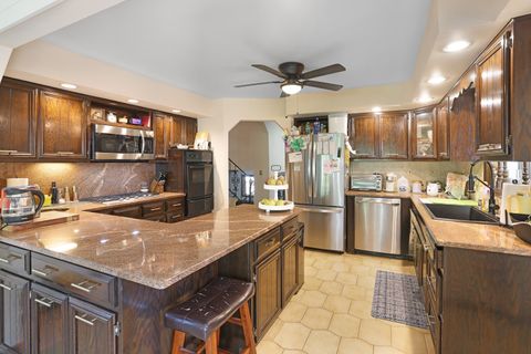 Tiny photo for 336 S CENTRAL Avenue, Wood Dale, IL 60191 (MLS # 12467260)