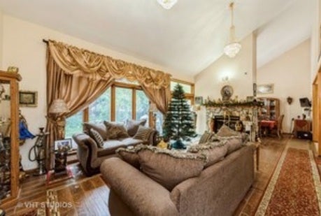 100 Prince Court SE