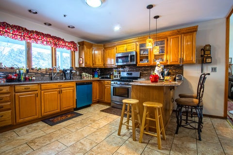 Tiny photo for 100 Prince Court SE, Poplar Grove, IL 61065 (MLS # 12728273)