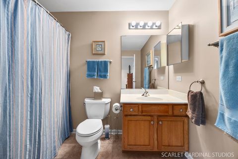 Tiny photo for 869 Cambridge Drive, Batavia, IL 60510 (MLS # 12485920)