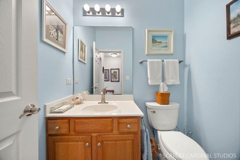 Tiny photo for 869 Cambridge Drive, Batavia, IL 60510 (MLS # 12485920)