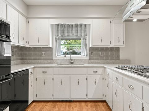 Tiny photo for 19714 Greenview Avenue, Mokena, IL 60448 (MLS # 12504193)