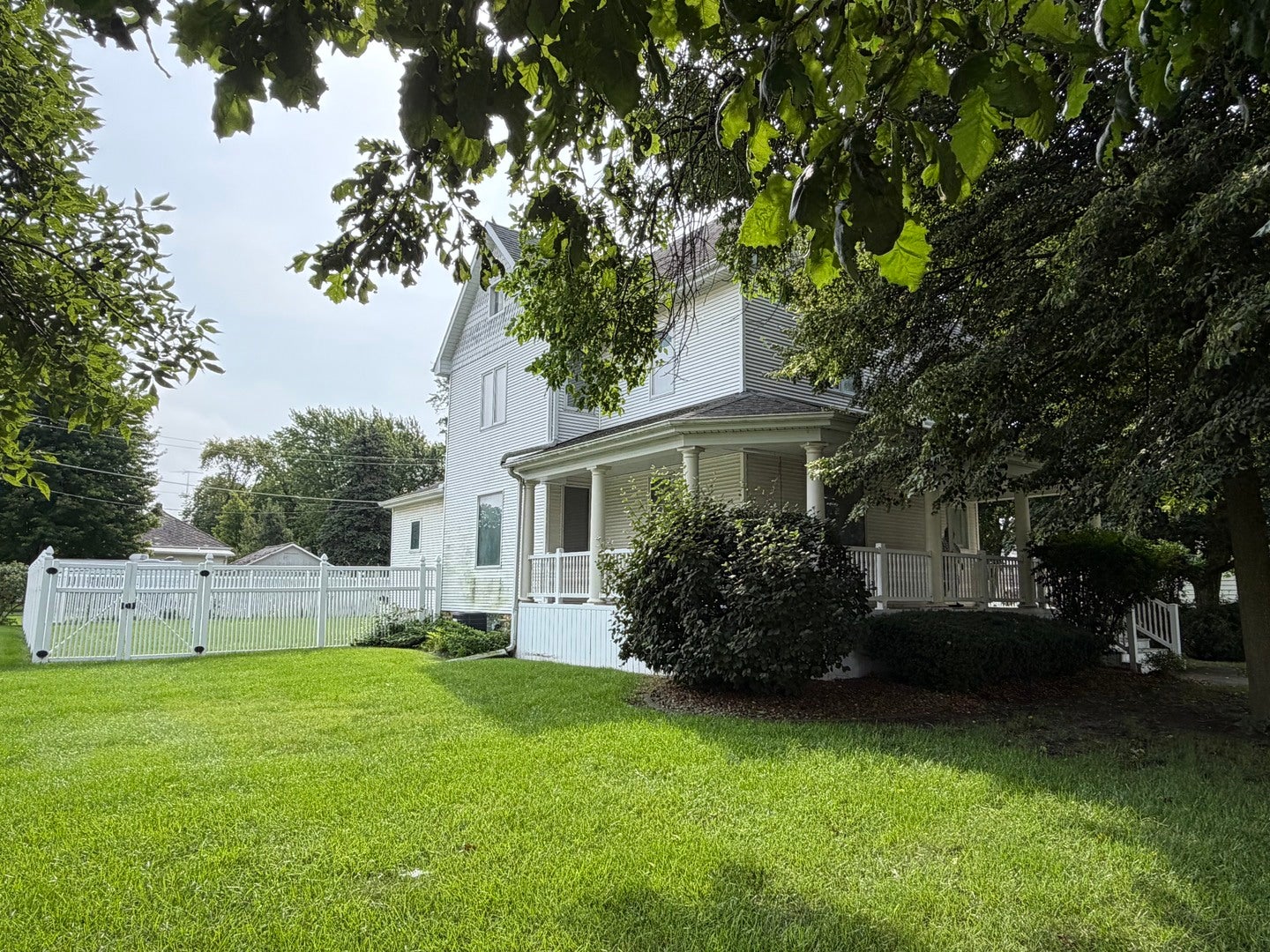 290 N Main Street