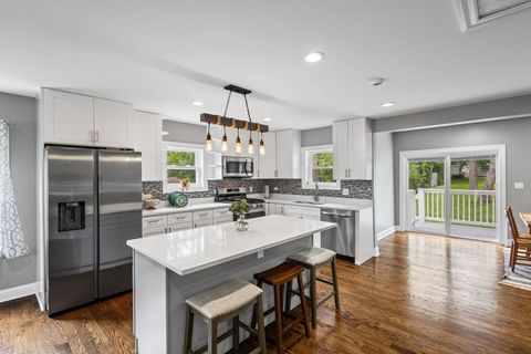 Tiny photo for 15332 Kenton Avenue, Oak Forest, IL 60452 (MLS # 12686921)