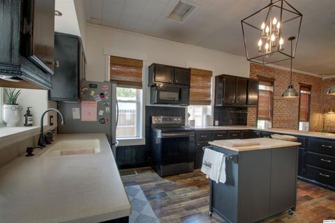 Tiny photo for 2814 Hampshire Street, Quincy, IL 62301 (MLS # 12651871)