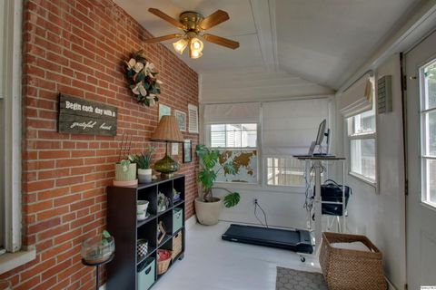 Tiny photo for 2814 Hampshire Street, Quincy, IL 62301 (MLS # 12651871)