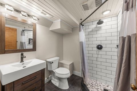 Tiny photo for 188 S Ellyn Avenue, Glen Ellyn, IL 60137 (MLS # 12641447)