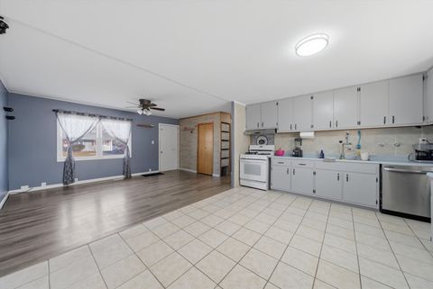 Tiny photo for 728 Farragut Avenue, Romeoville, IL 60446 (MLS # 12568783)