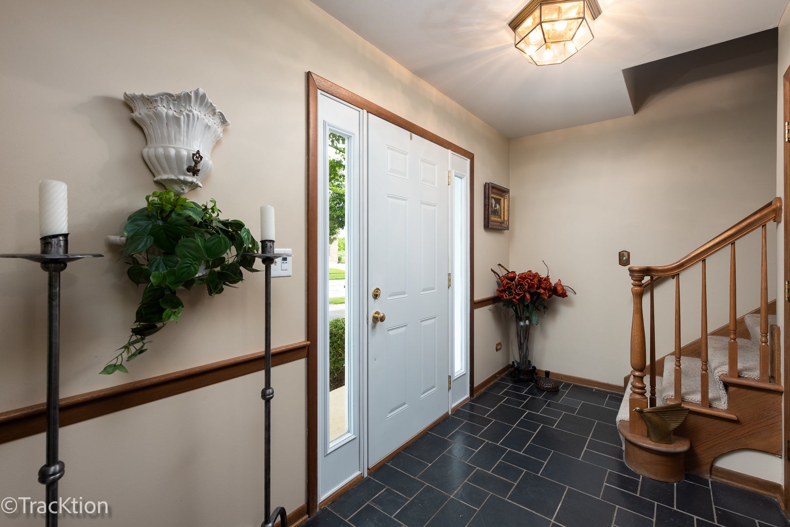 1229 W Bauer Road