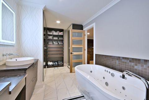 Tiny photo for 5 N Tower Road, Oak Brook, IL 60523 (MLS # 12487780)