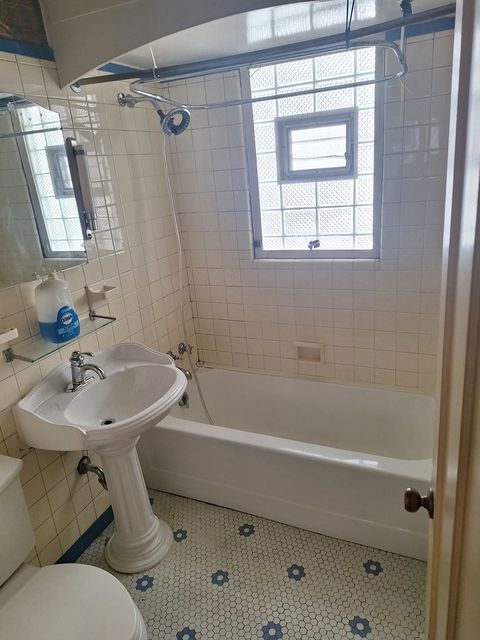 Tiny photo for 3826 N Hamlin Avenue, Chicago, IL 60618 (MLS # 12482219)