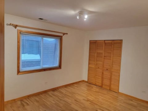 Tiny photo for 9709 Bianco Terrace #E, Des Plaines, IL 60016 (MLS # 12764179)