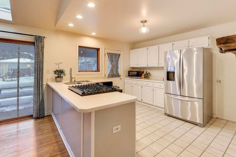 Tiny photo for 3206 Sunnyside Avenue, Brookfield, IL 60513 (MLS # 12525375)