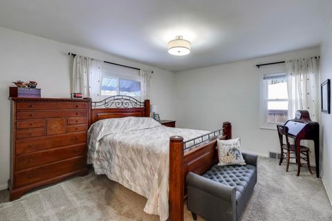 Tiny photo for 3206 Sunnyside Avenue, Brookfield, IL 60513 (MLS # 12525375)