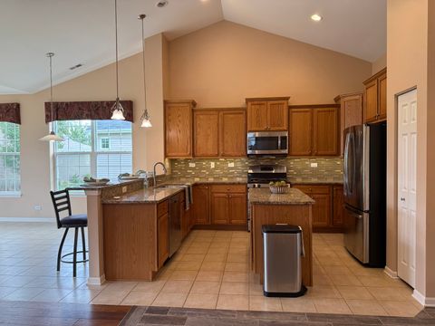 Tiny photo for 870 Prescott Lane, Pingree Grove, IL 60140 (MLS # 12477052)