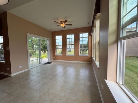 Tiny photo for 870 Prescott Lane, Pingree Grove, IL 60140 (MLS # 12477052)