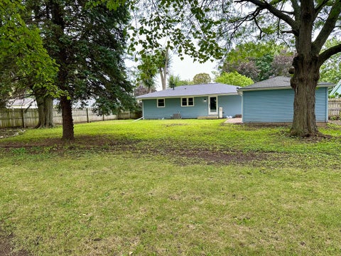 Tiny photo for 903 W 10th Street, Belvidere, IL 61008 (MLS # 12758315)