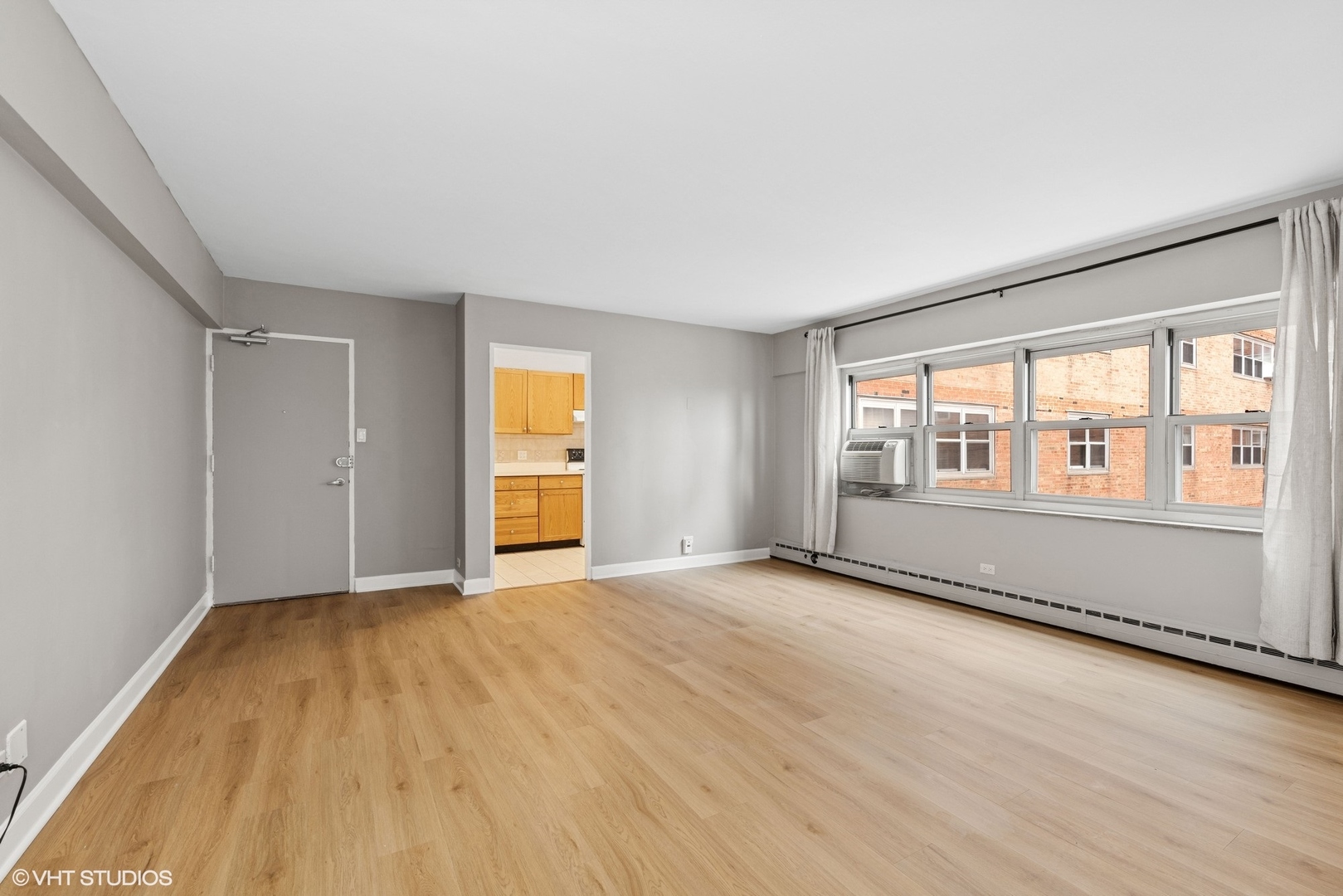 4960 N Marine Drive 710