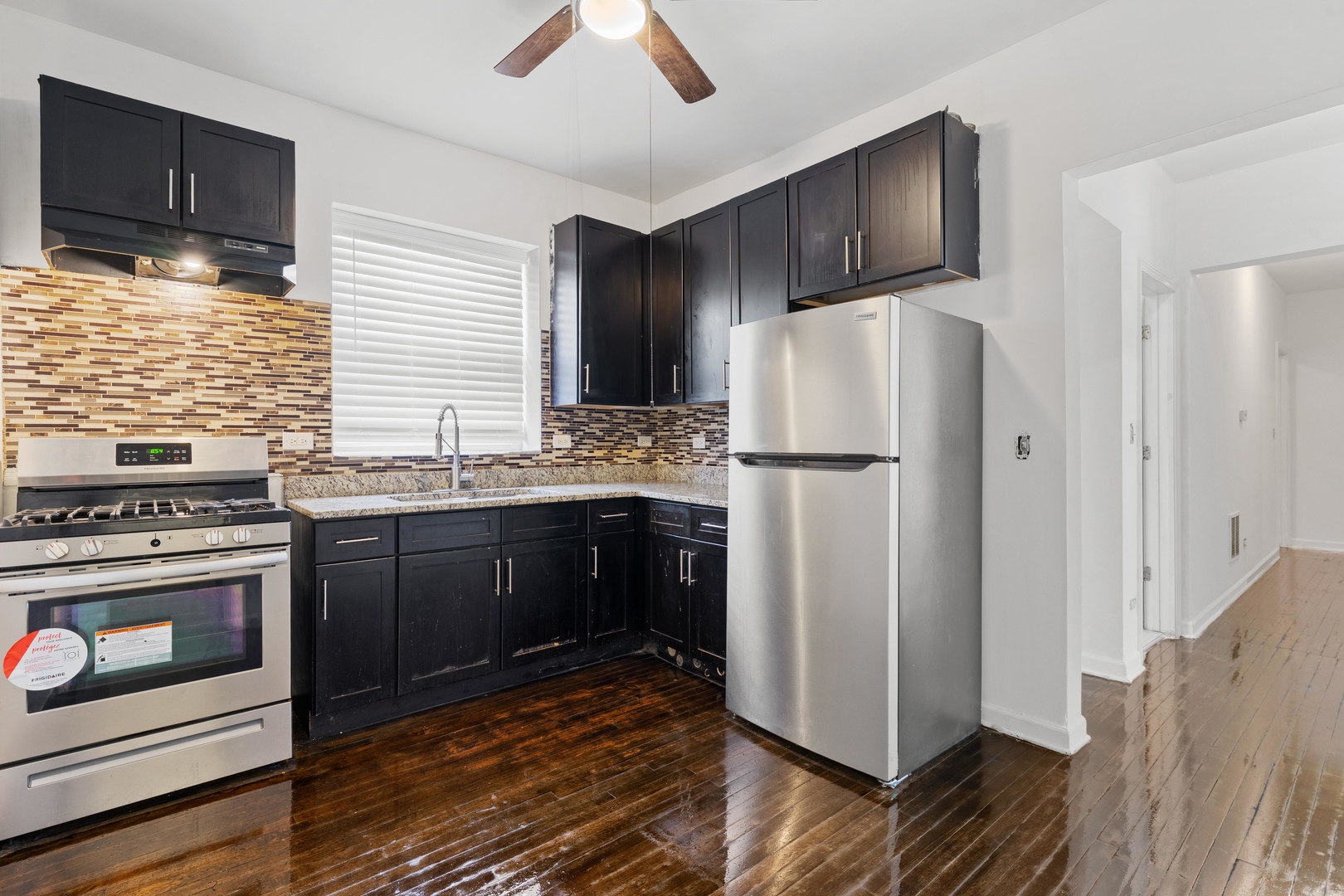Properties 4 8014 S Justine Street