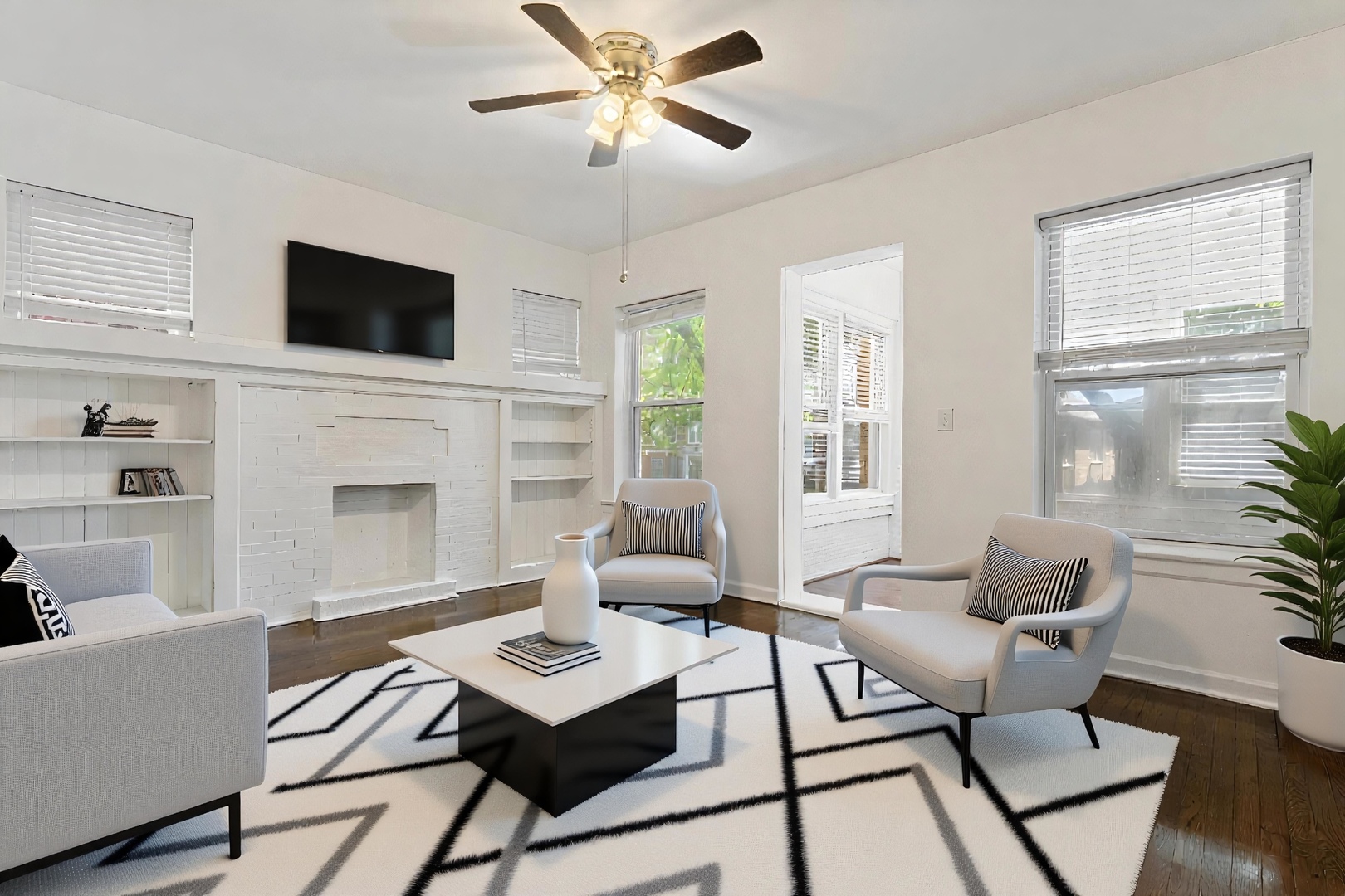 Properties 1 8014 S Justine Street