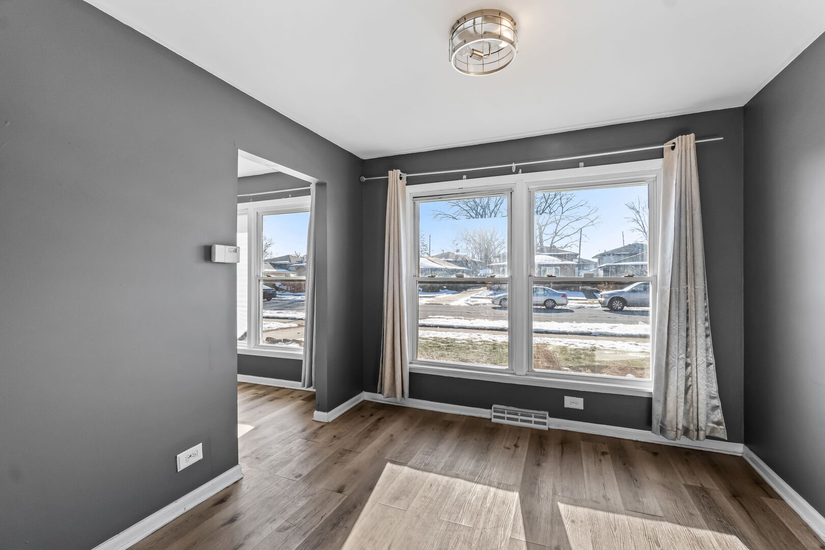 1134 E 152nd Street