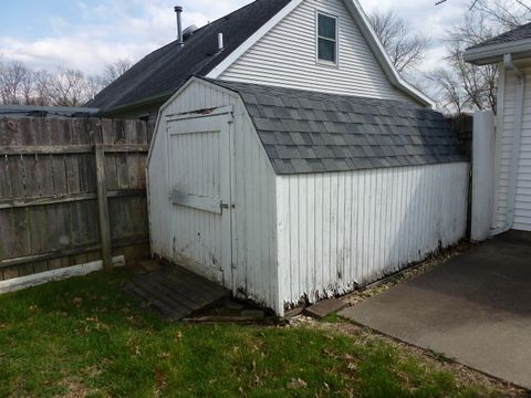 Tiny photo for 3 Deerefield Court, Clinton, IL 61727 (MLS # 12613680)