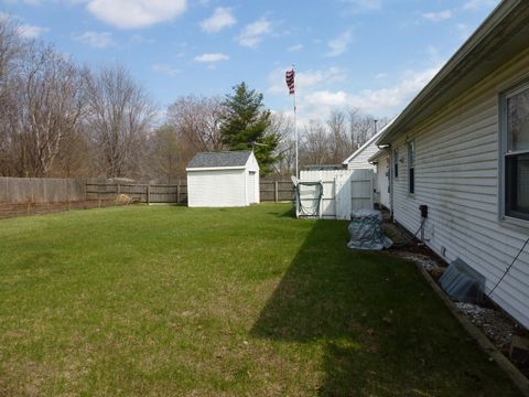Tiny photo for 3 Deerefield Court, Clinton, IL 61727 (MLS # 12613680)