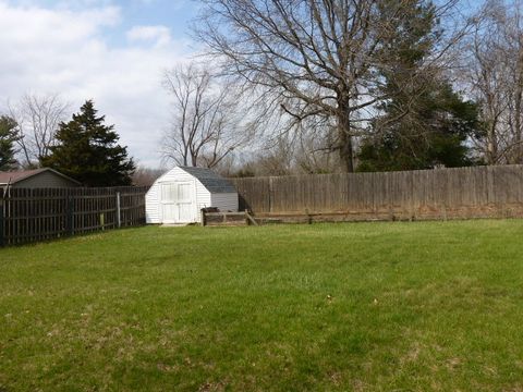 Tiny photo for 3 Deerefield Court, Clinton, IL 61727 (MLS # 12613680)