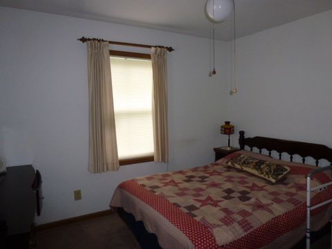 Tiny photo for 3 Deerefield Court, Clinton, IL 61727 (MLS # 12613680)