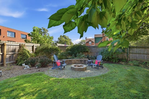 Tiny photo for 222 N 5th Street, St. Charles, IL 60174 (MLS # 12752518)