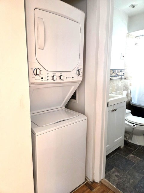 Tiny photo for 6921 N Ashland Boulevard #1B, Chicago, IL 60626 (MLS # 12712735)