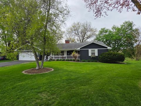 Photo of 316 Tree Lane, Prophetstown, IL 61277 (MLS # 12631196)