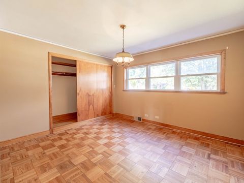 Tiny photo for 258 W Highland Drive, Chicago Heights, IL 60411 (MLS # 12492139)
