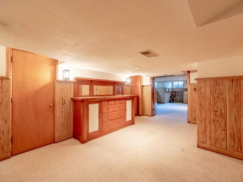 Tiny photo for 258 W Highland Drive, Chicago Heights, IL 60411 (MLS # 12492139)