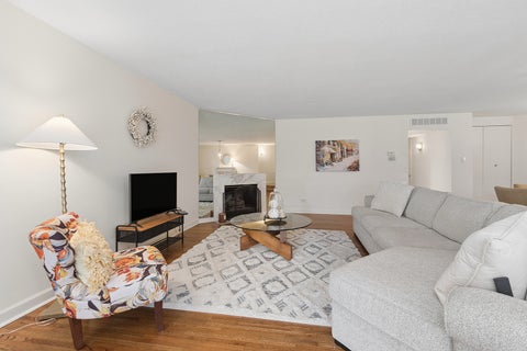 Tiny photo for 13210 S Oak Ridge Trail #1A, Palos Heights, IL 60463 (MLS # 12755706)