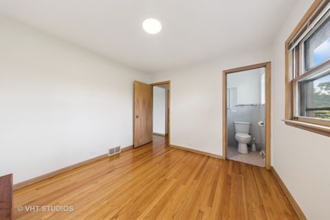 Tiny photo for 0S414 Cadwell Avenue, Elmhurst, IL 60126 (MLS # 12430909)
