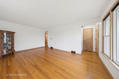 Tiny photo for 0S414 Cadwell Avenue, Elmhurst, IL 60126 (MLS # 12430909)