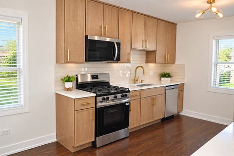 Tiny photo for 5352 S Neva Avenue, Chicago, IL 60638 (MLS # 12768111)
