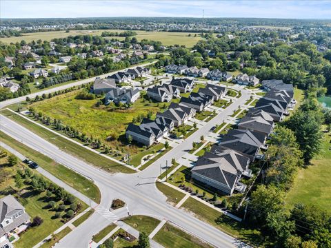 Tiny photo for 13101 Eliza Court, Lemont, IL 60439 (MLS # 12472076)