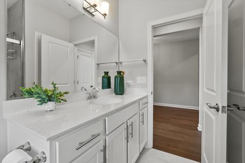 Tiny photo for 13101 Eliza Court, Lemont, IL 60439 (MLS # 12472076)