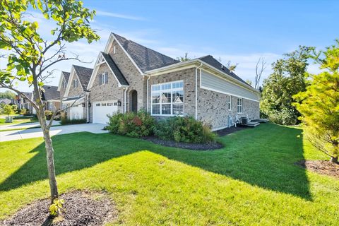Tiny photo for 13101 Eliza Court, Lemont, IL 60439 (MLS # 12472076)