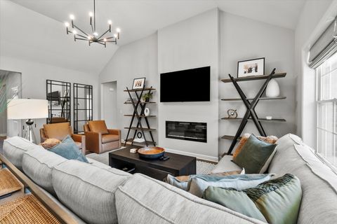 Tiny photo for 13101 Eliza Court, Lemont, IL 60439 (MLS # 12472076)