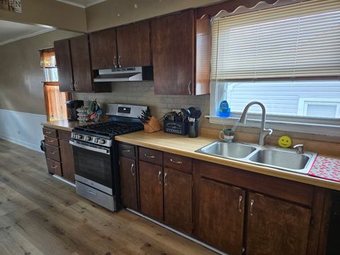 Tiny photo for 15035 Harding Avenue, Midlothian, IL 60445 (MLS # 12574302)