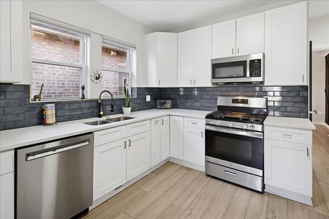 Tiny photo for 5736 W Roscoe Street, Chicago, IL 60634 (MLS # 12435877)