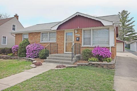 Tiny photo for 6027 Washington Street, Chicago Ridge, IL 60415 (MLS # 12617739)