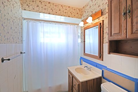 Tiny photo for 6027 Washington Street, Chicago Ridge, IL 60415 (MLS # 12617739)