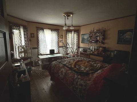 Tiny photo for 201 N Meadow Street, Grant Park, IL 60940 (MLS # 12504720)