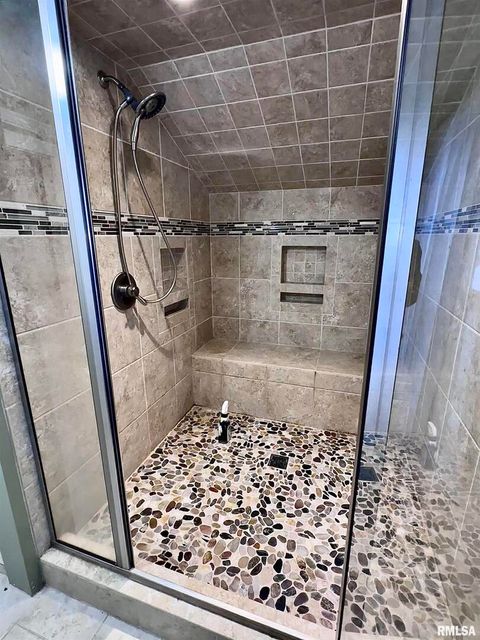 Tiny photo for 1611 25TH Street, Moline, IL 61265 (MLS # QC4269956)