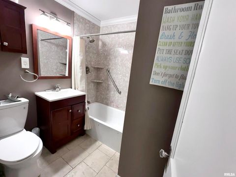 Tiny photo for 1611 25TH Street, Moline, IL 61265 (MLS # QC4269956)