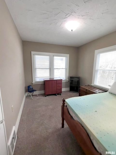 Tiny photo for 1611 25TH Street, Moline, IL 61265 (MLS # QC4269956)